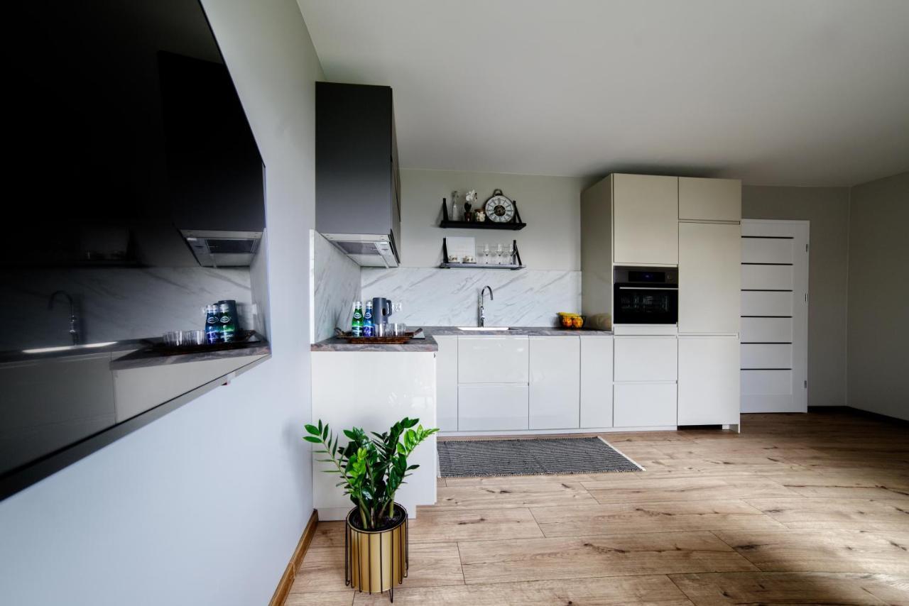 Ferienwohnung Nowotarzanka Neumarkt Exterior foto